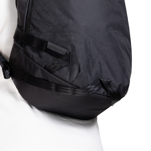 Able Carry Daily Plus black